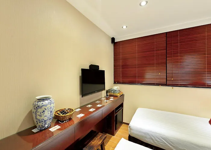 The Shai Red - Formerly Mingle In The Shai Hong Kong